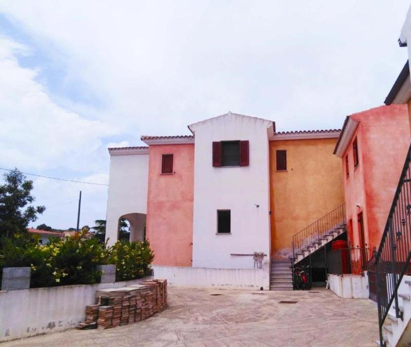 Sardegna Appartamento Posada מראה חיצוני תמונה