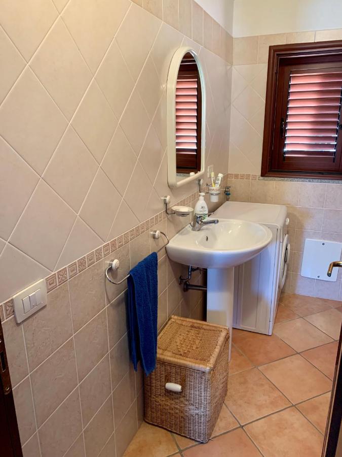 Sardegna Appartamento Posada מראה חיצוני תמונה