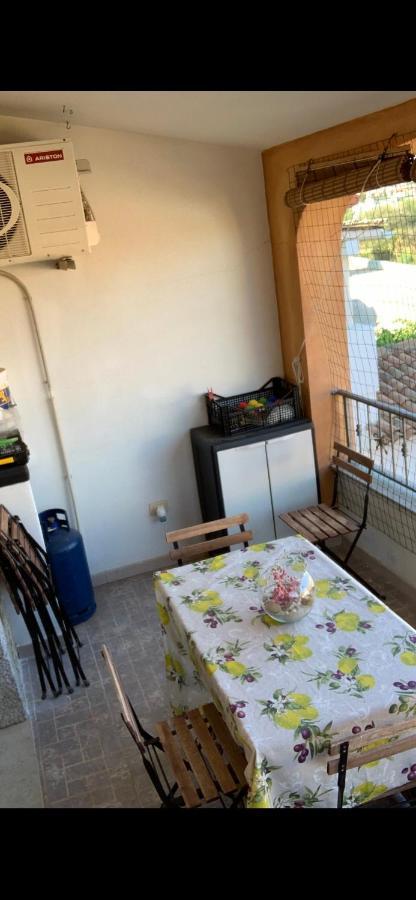 Sardegna Appartamento Posada מראה חיצוני תמונה